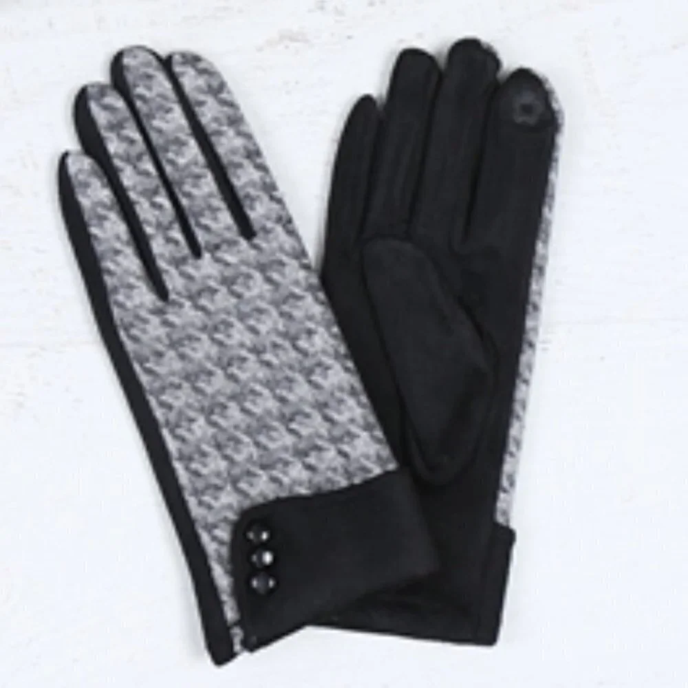 black houndstooth touch screen gloves